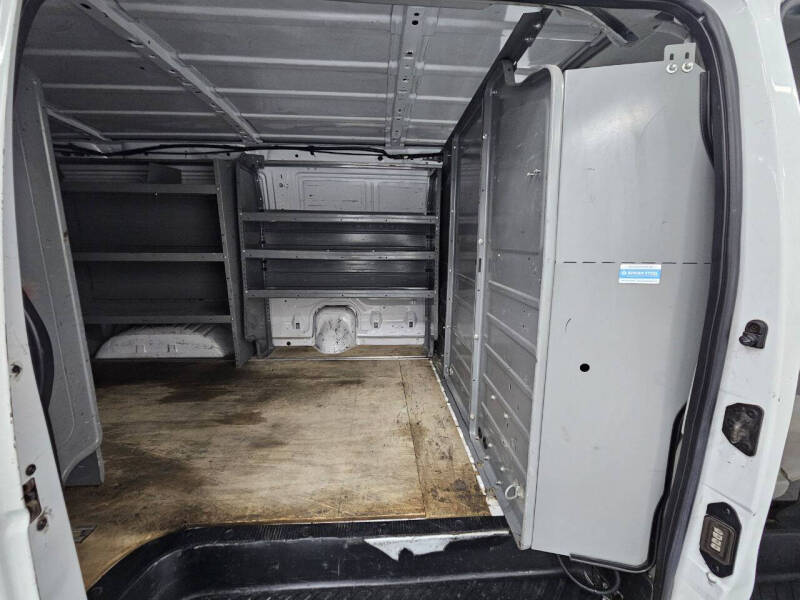 2013 Ford E-Series E-150