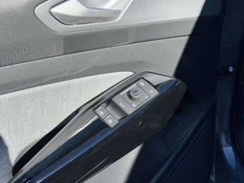 2025 Volkswagen ID.4 Pro