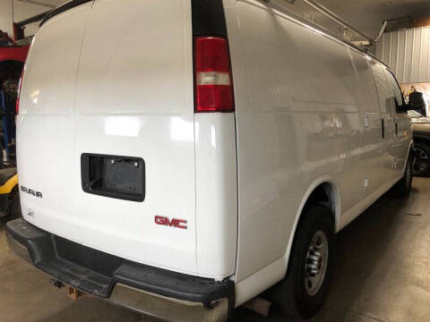 2017 GMC Savana 2500