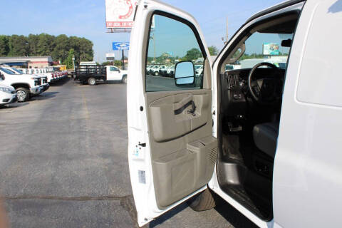 2024 Chevrolet Express 2500