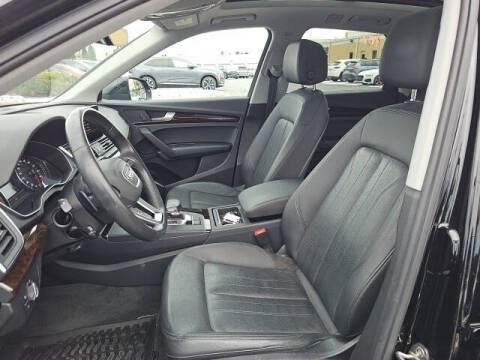 2019 Audi Q5 quattro Premium 45 TFSI