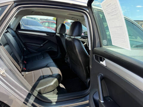 2019 Volkswagen Passat Wolfsburg