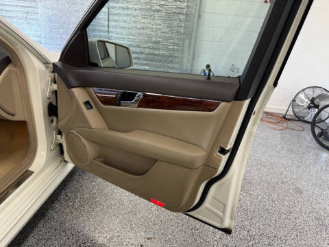 2011 Mercedes-Benz C-Class C 300 Sport