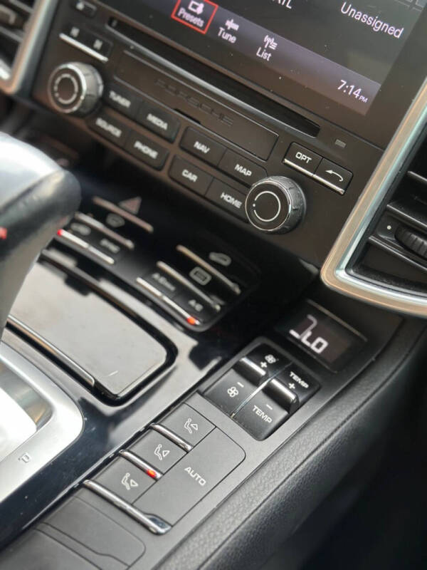 2017 Porsche Cayenne