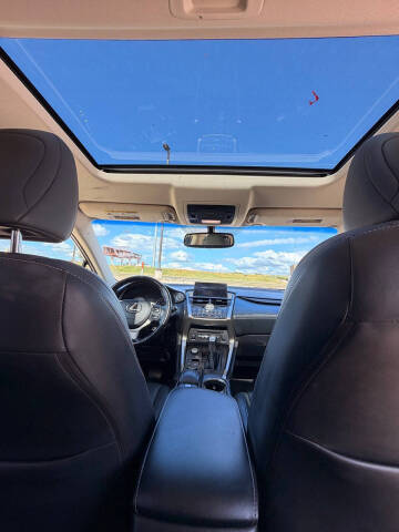 2017 Lexus NX 200t