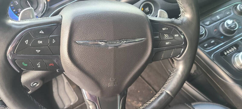 2016 Chrysler 200 S