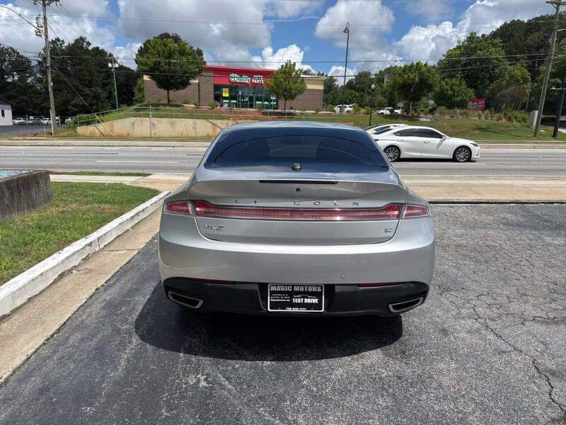 2016 Lincoln MKZ