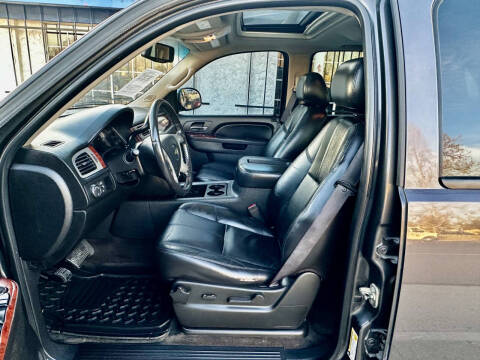 2011 Chevrolet Avalanche LT