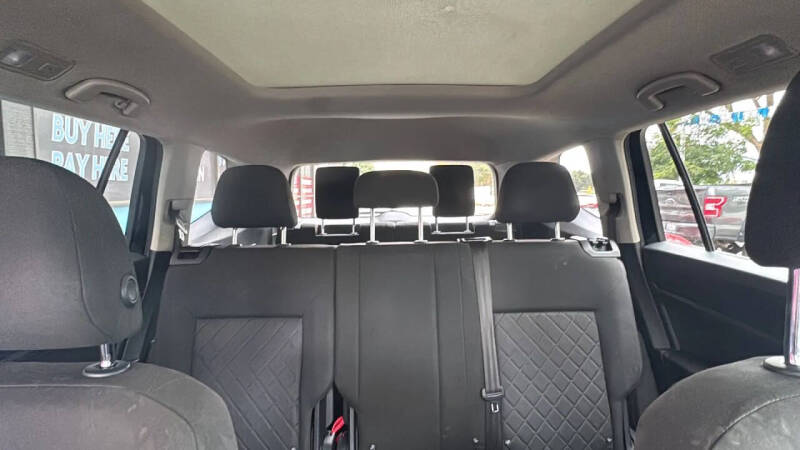 2018 Volkswagen Atlas V6 Launch Edition