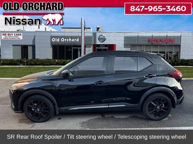 2022 Nissan Kicks SR