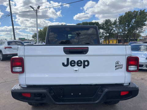 2023 Jeep Gladiator Willys