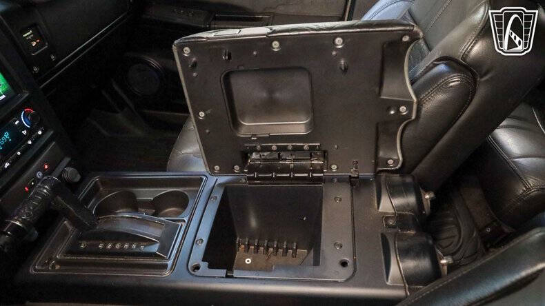 2003 HUMMER H2