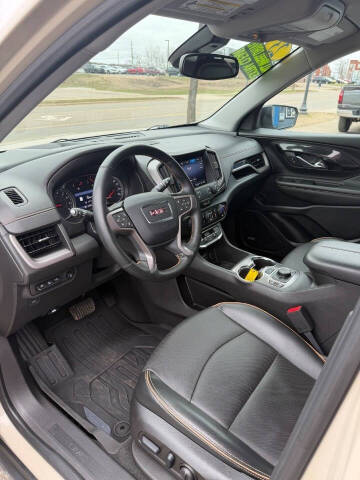 2023 GMC Terrain AT4