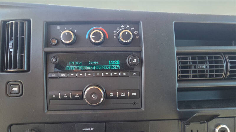 2023 Chevrolet Express LS 3500