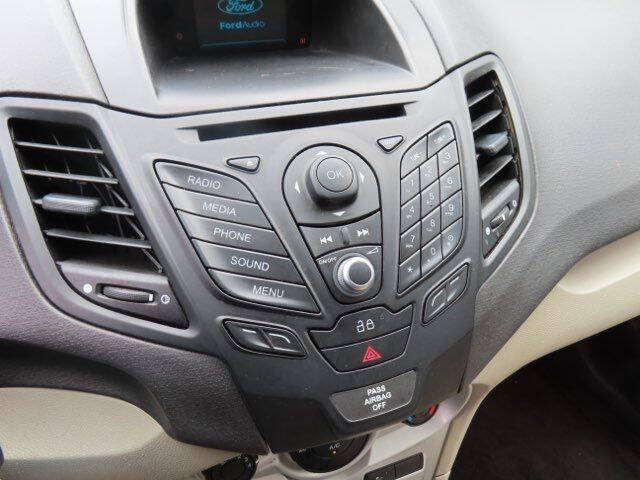 2014 Ford Fiesta SE