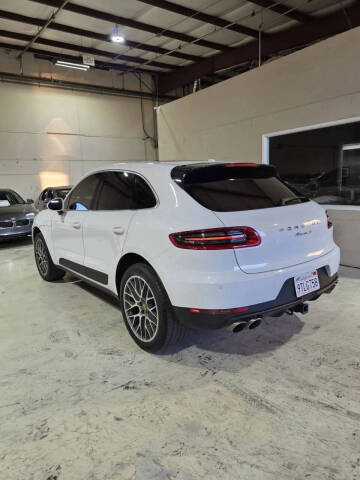 2017 Porsche Macan S