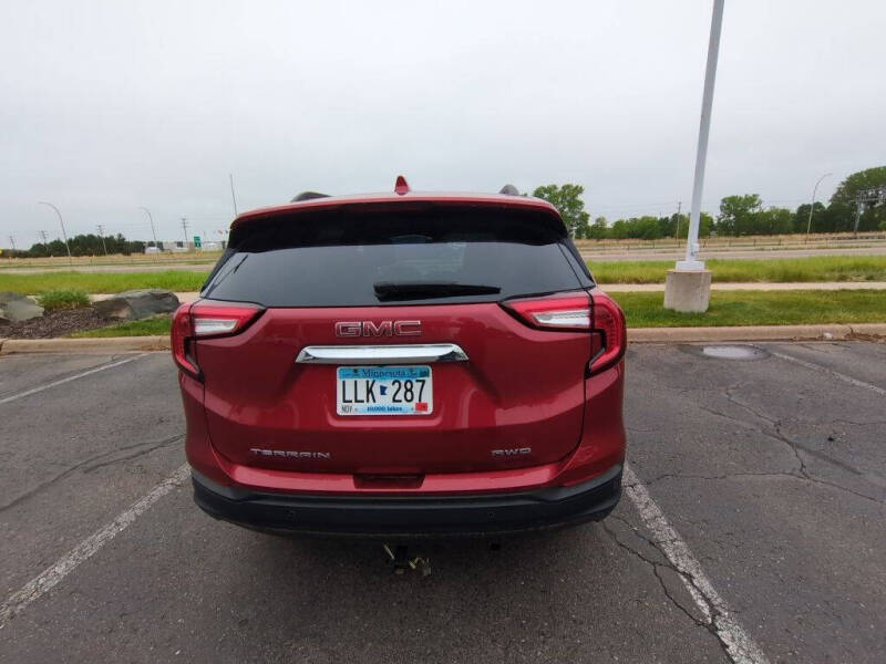 2022 GMC Terrain SLE