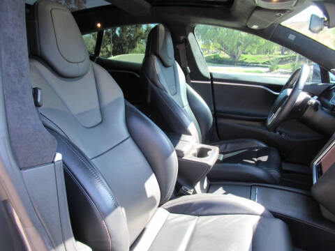 2017 Tesla Model S 75D