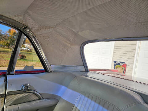 1961 Ford Thunderbird