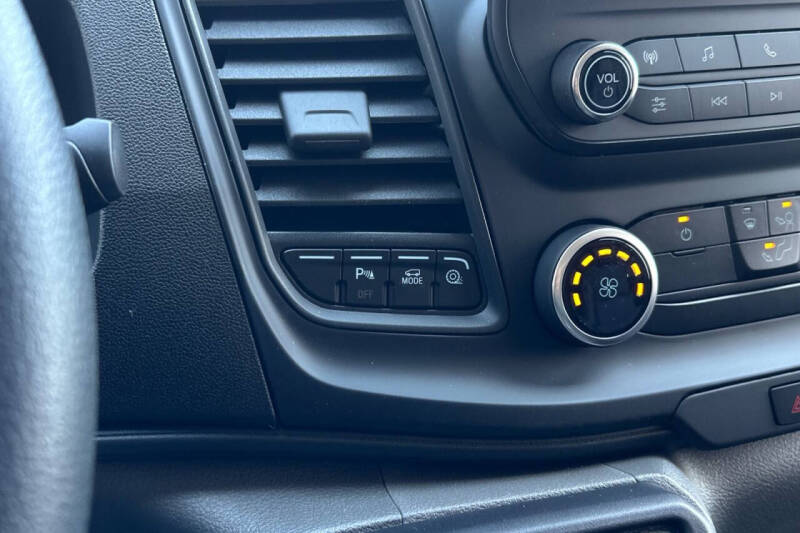 2025 Ford Transit