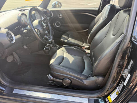 2013 MINI Hardtop Cooper