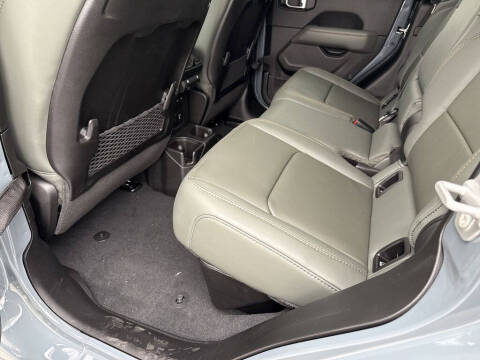 2025 Jeep Gladiator Mojave X