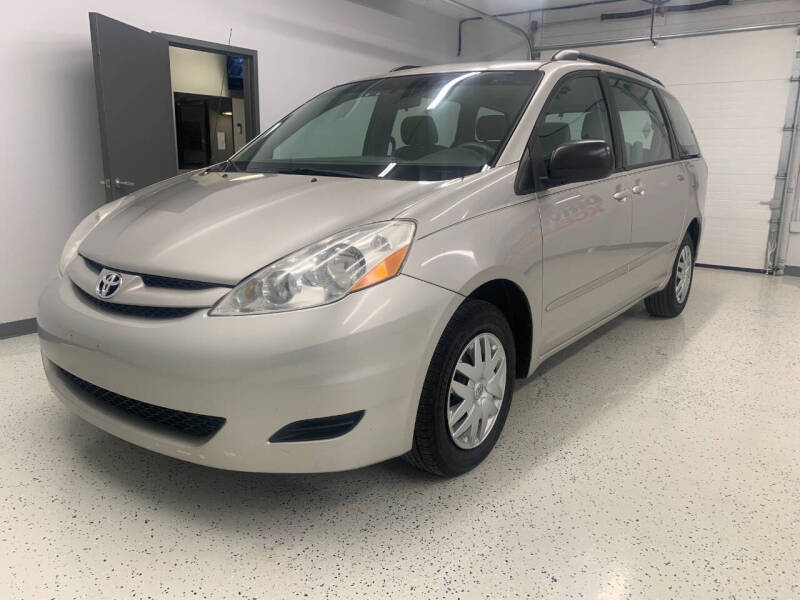 2008 Toyota Sienna LE 7-Passenger