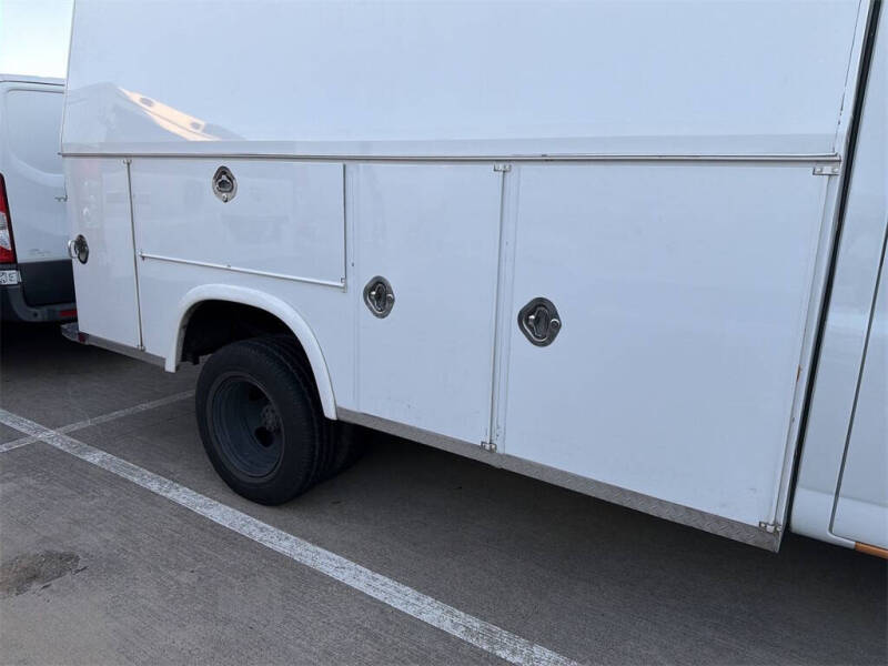 2020 Chevrolet Express 3500