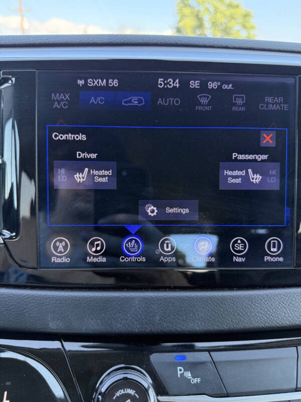 2017 Chrysler Pacifica Touring Plus