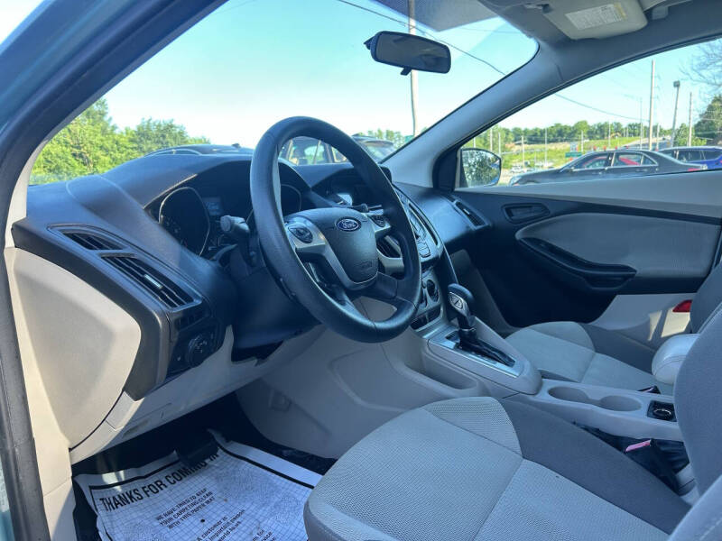 2012 Ford Focus SE