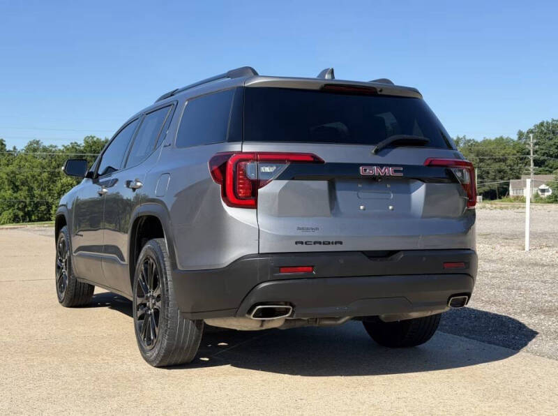 2022 GMC Acadia SLE