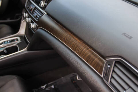 2019 Honda Accord Hybrid EX