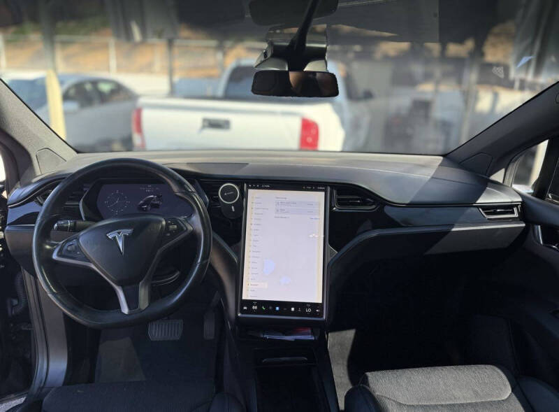 2018 Tesla Model X 75D