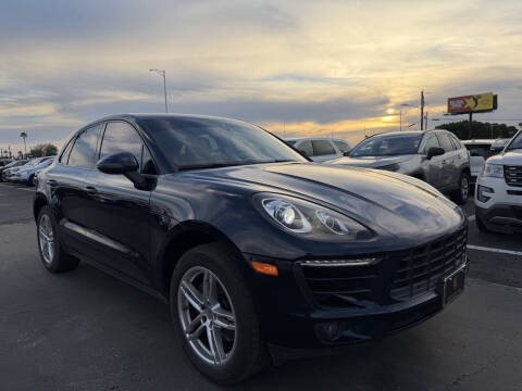 2017 Porsche Macan