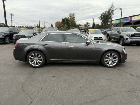 2015 Chrysler 300 C