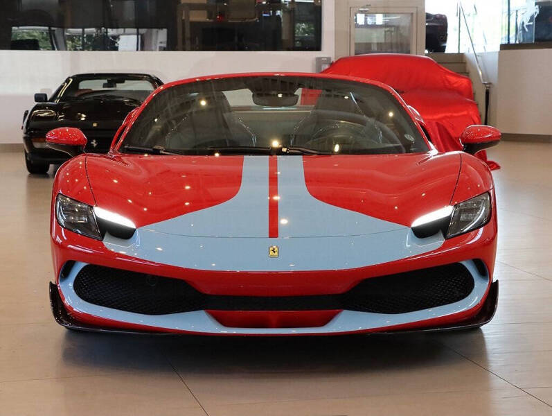 2023 Ferrari 296 GTS