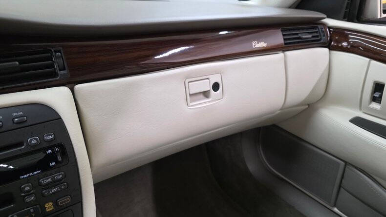 2002 Cadillac Eldorado ESC