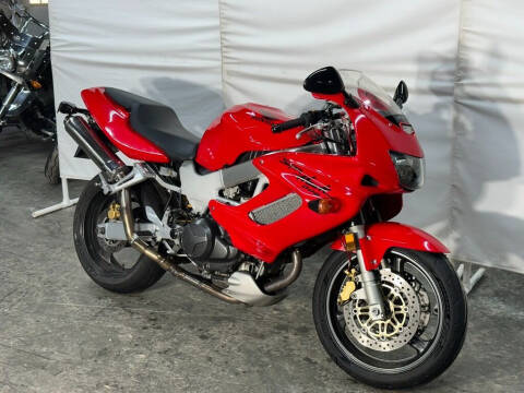 1998 Honda VTR 1000 Superhawk for sale at Kent Road Motorsports in Cornwall Bridge CT