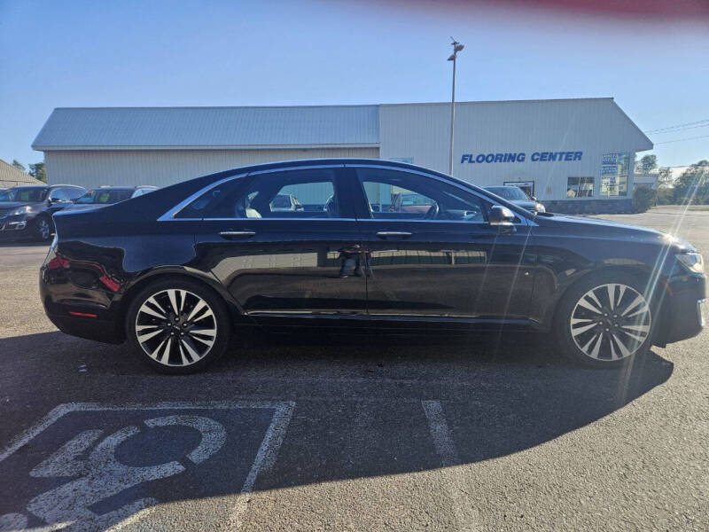 2018 Lincoln MKZ Select