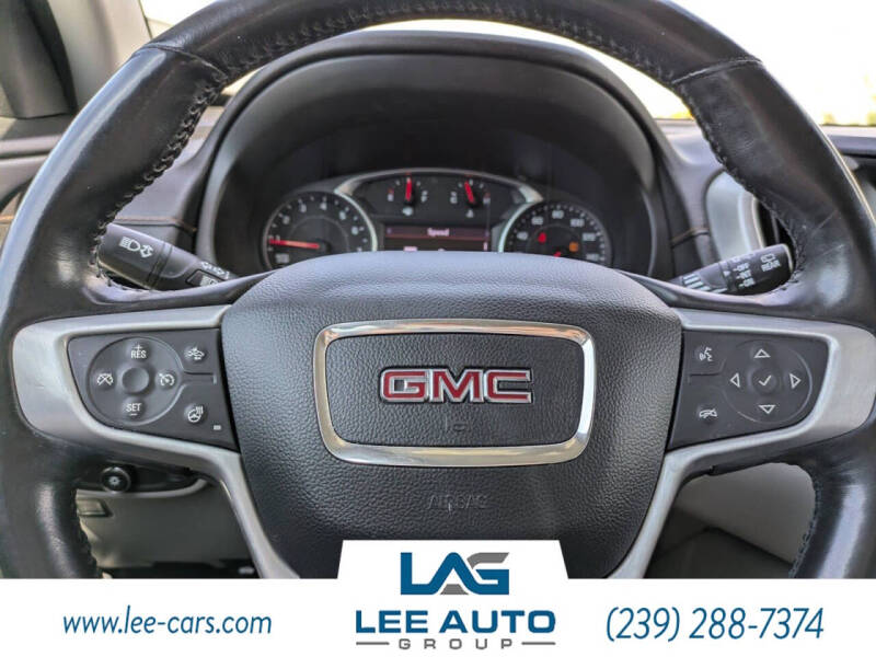 2020 GMC Terrain SLT