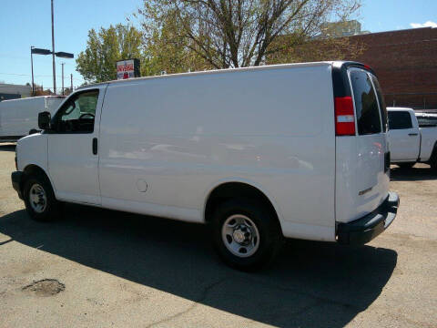 2020 Chevrolet Express 2500