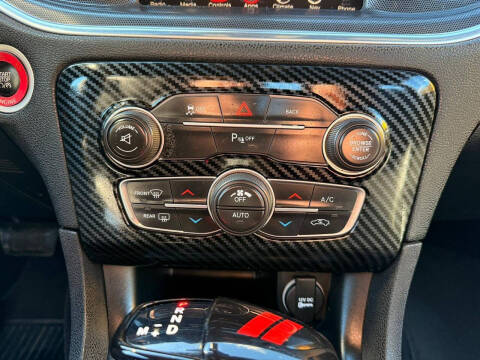 2015 Dodge Charger SXT