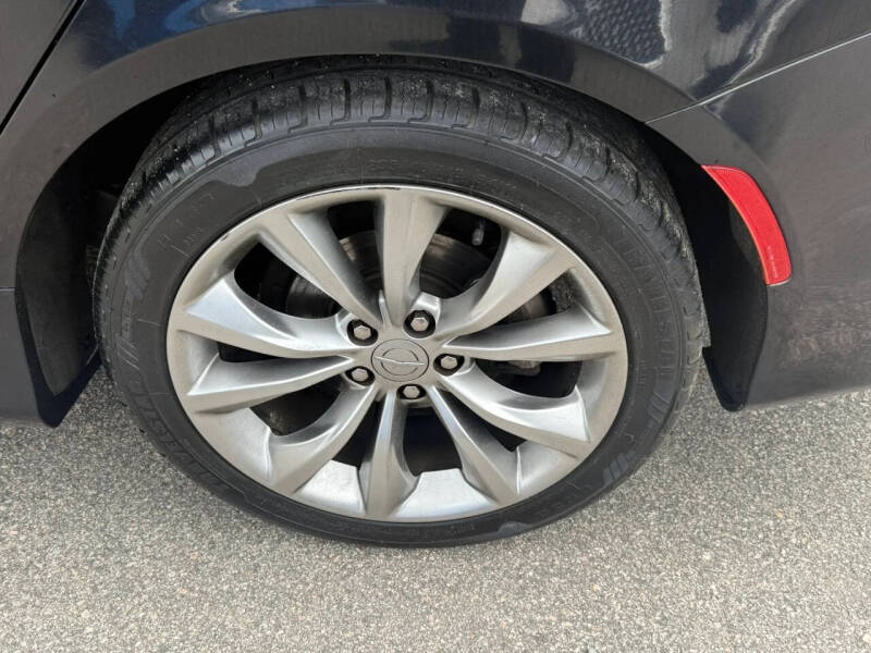 2016 Chrysler 200