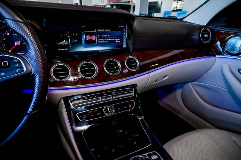 2017 Mercedes-Benz E-Class E 300 4MATIC