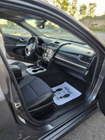 2013 Toyota Camry LE