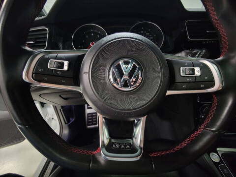 2019 Volkswagen Golf GTI S
