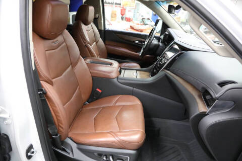 2020 Cadillac Escalade ESV Premium Luxury