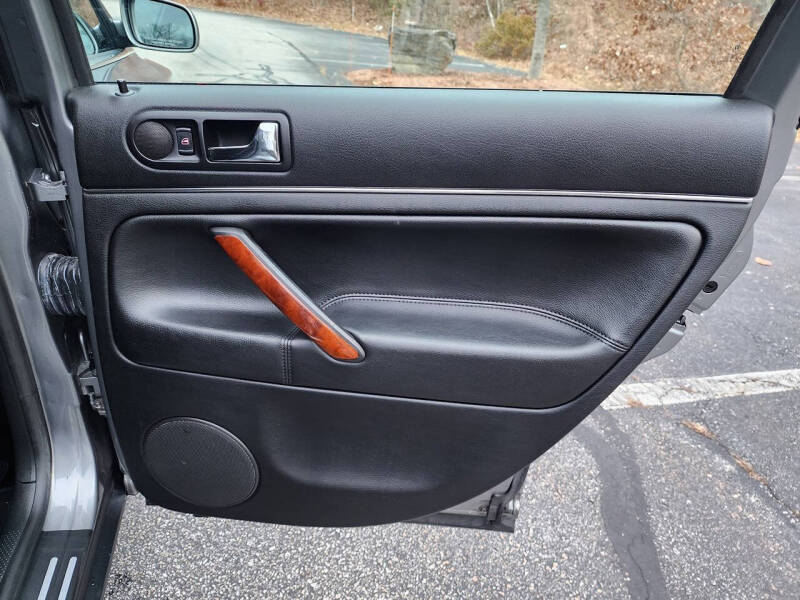 2003 Volkswagen Passat W8 4Motion