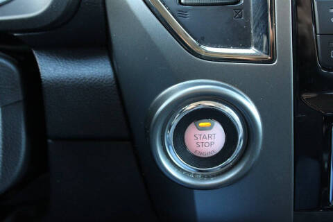 2017 Nissan Titan Platinum Reserve