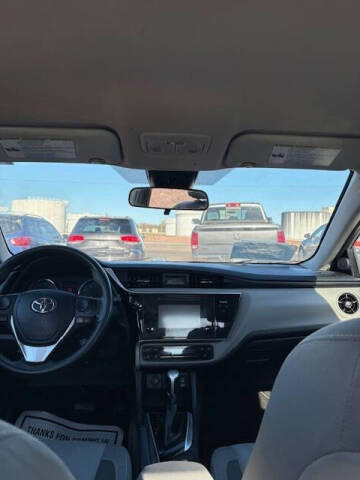 2017 Toyota Corolla LE